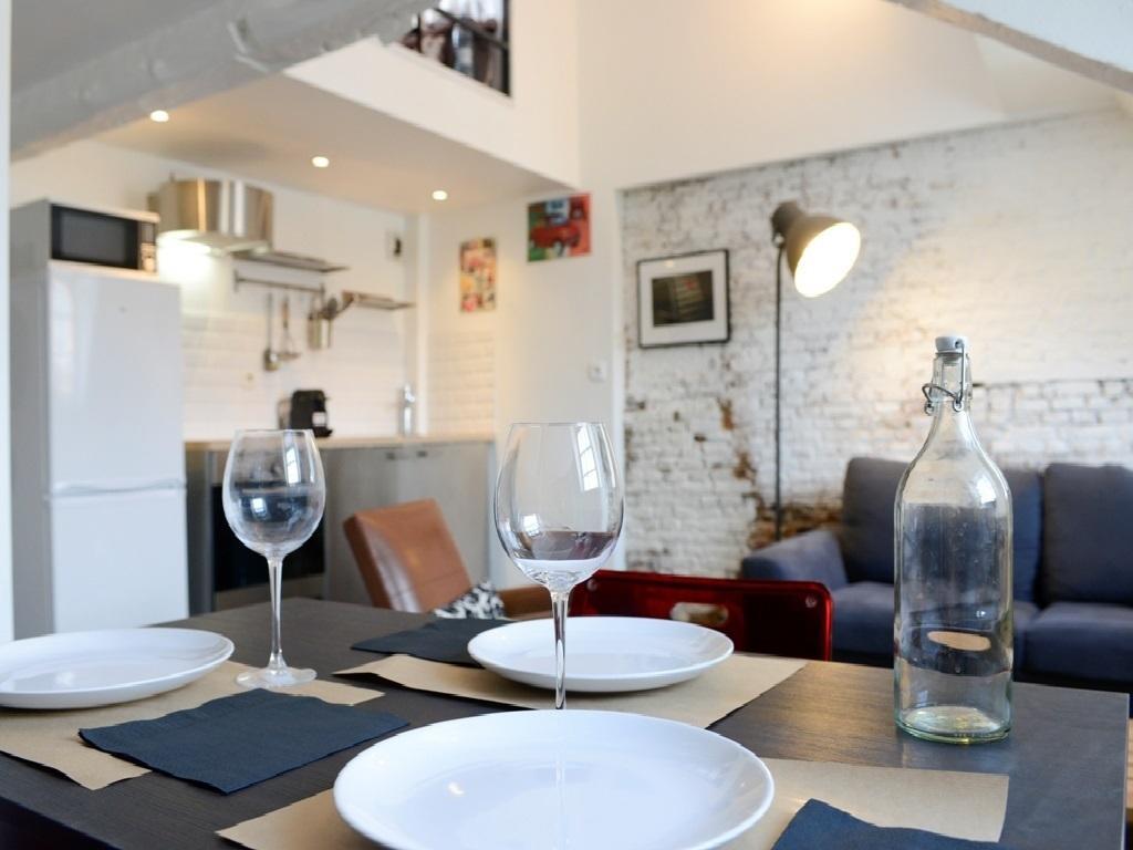 Souvenirs Vieux Lille Apartment 2 Chambres 24H24H Access Rum bild